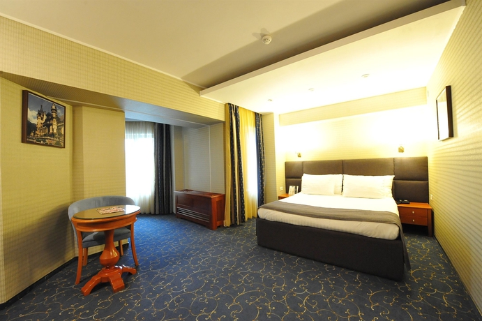 Hotel Crystal Palace