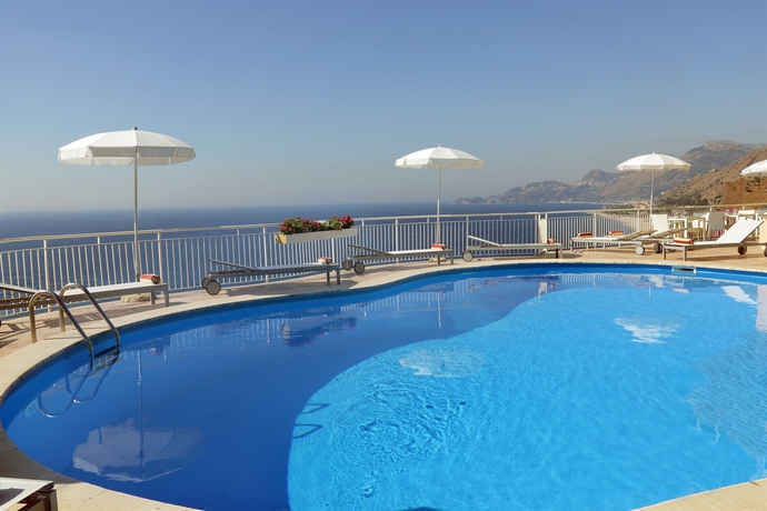 Hotel Crystal Sea