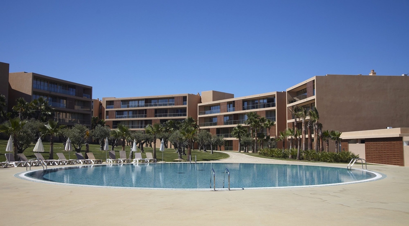 Hotel Cs Vila Das Lagoas Holiday Apartments & Townhouses