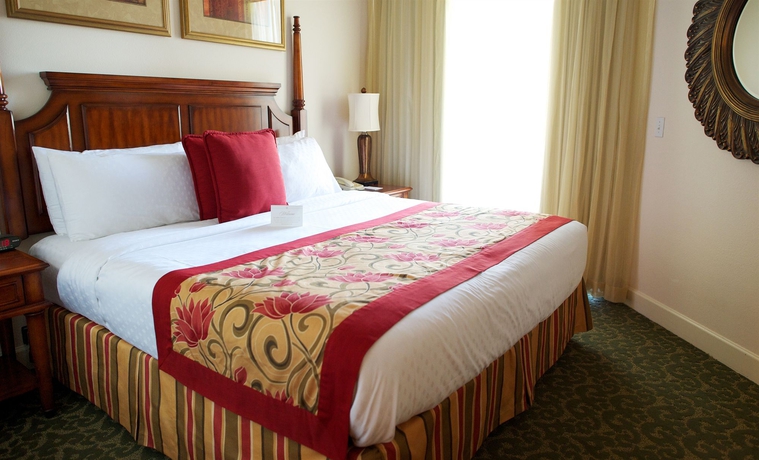 Hotel Cypress Pointe Grandevillas