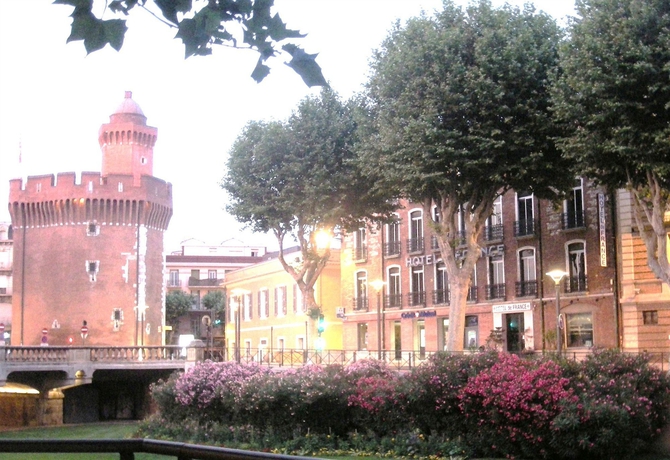 Hotel DE FRANCE