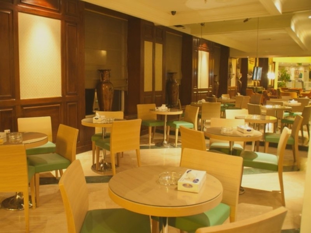 Hotel Dana Plaza