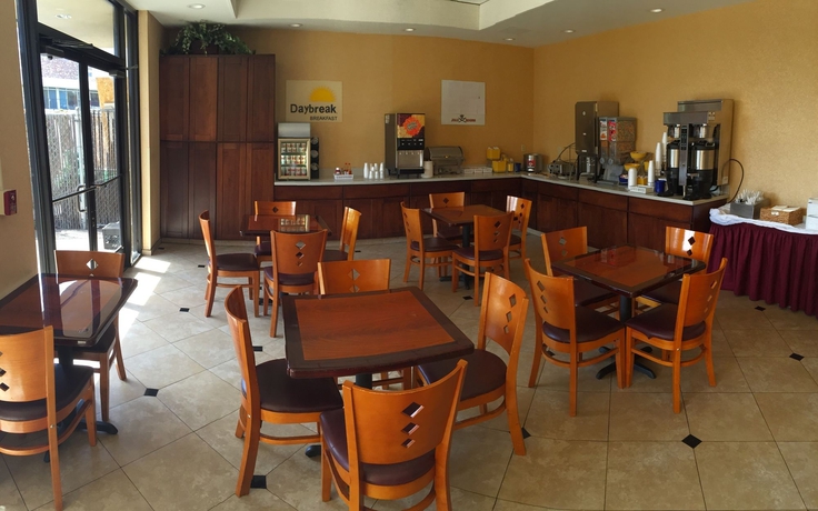 Hotel Days Hotel Oakland Airport