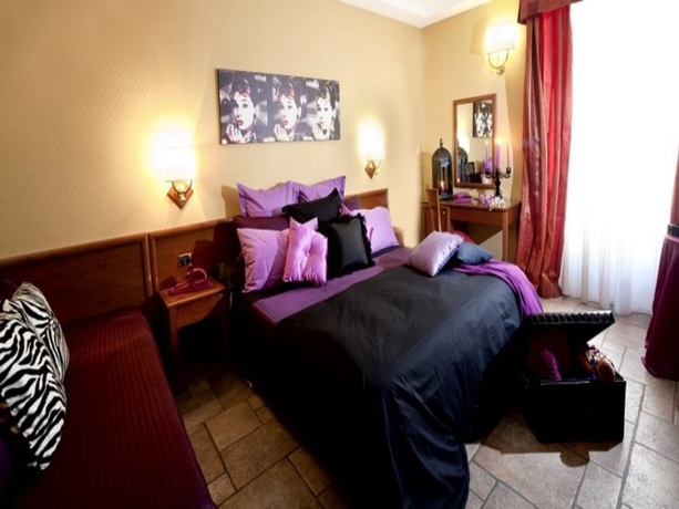 Hotel De Curtis Bandb
