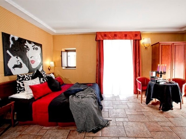 Hotel De Curtis Bandb