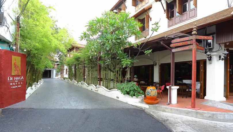 Hotel De Naga Chiang Mai