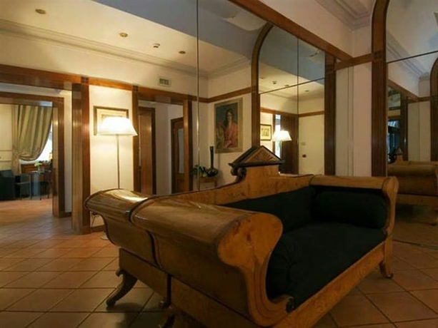 Hotel De Petris