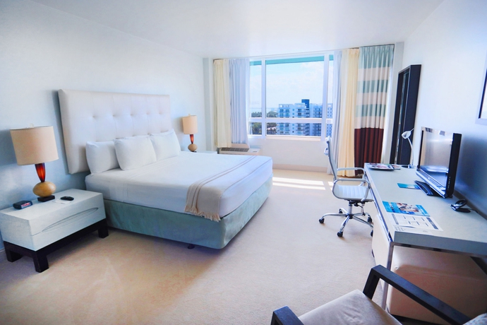 Hotel Deauville Beach Resort