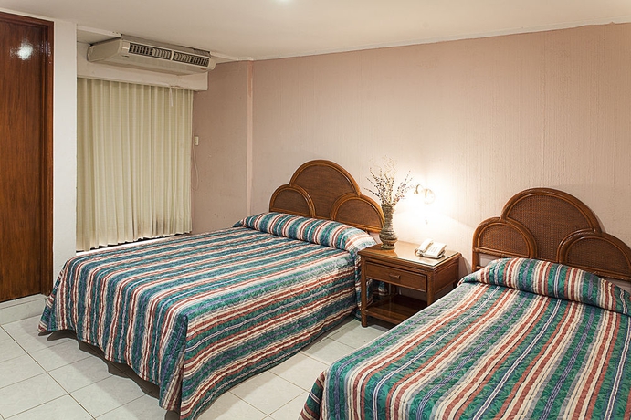 Hotel Del Paseo