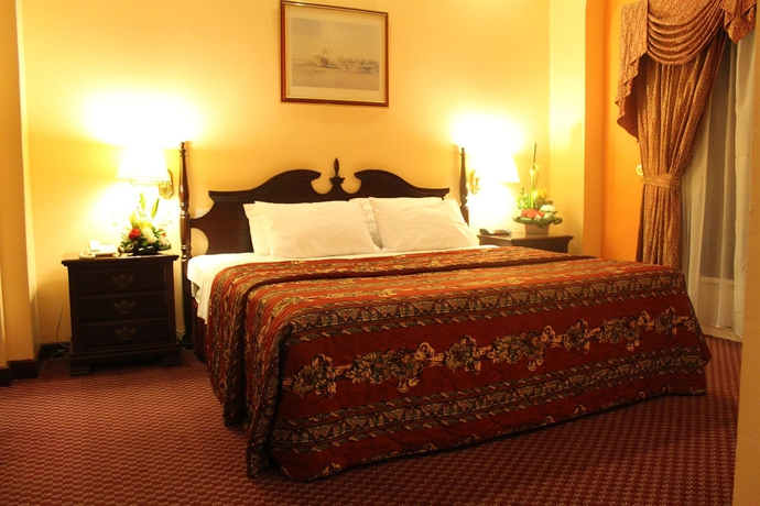 Hotel Delmon