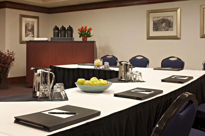 Hotel Delta Banff Royal Canadian Lod