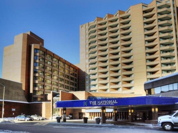 Hotel Delta Ottawa & Suites