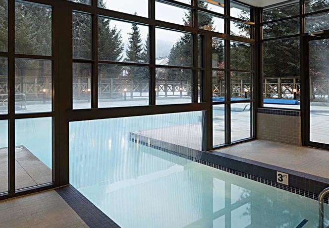 Hotel Delta Whistler Village Suites