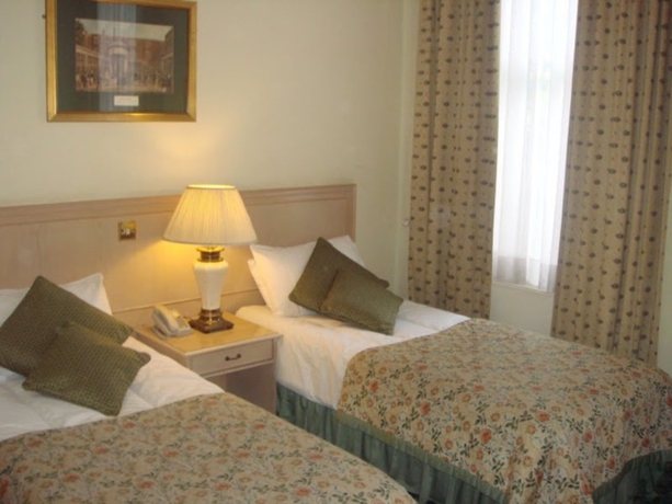Hotel Derby Kensington