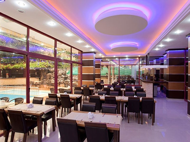 Hotel Diamore
