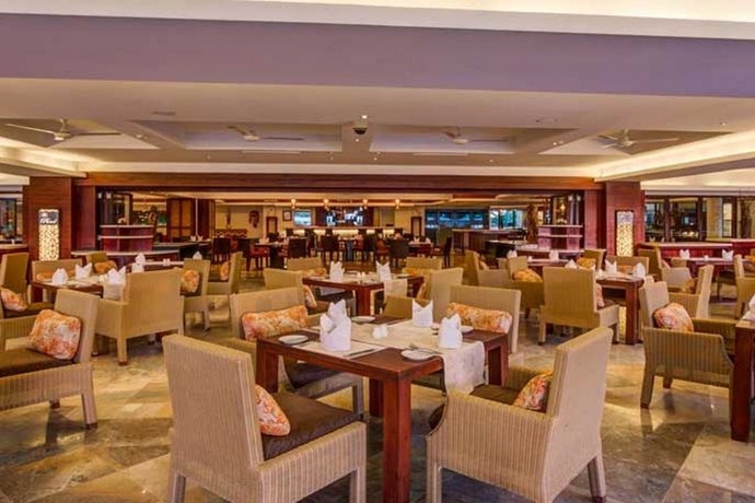 Hotel Discovery Kartika Plaza