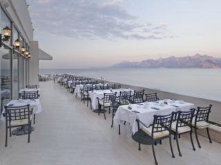 Hotel Divan Antalya