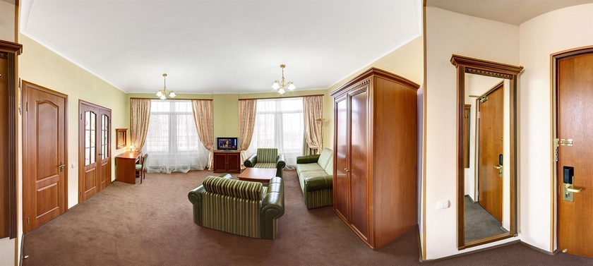 Hotel Dnipro
