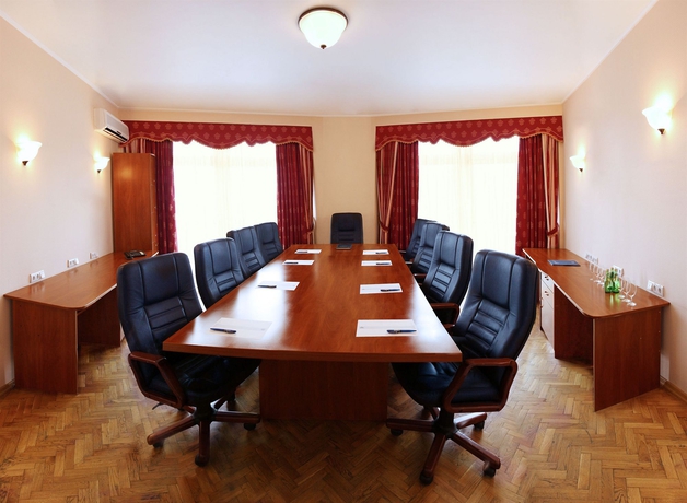 Hotel Dnipro