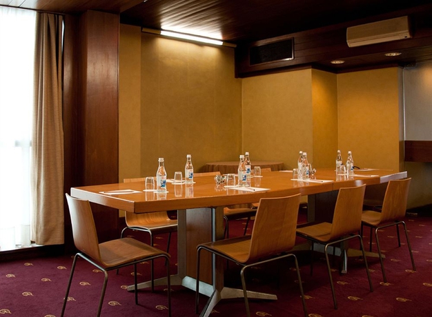 Hotel Dom Henrique
