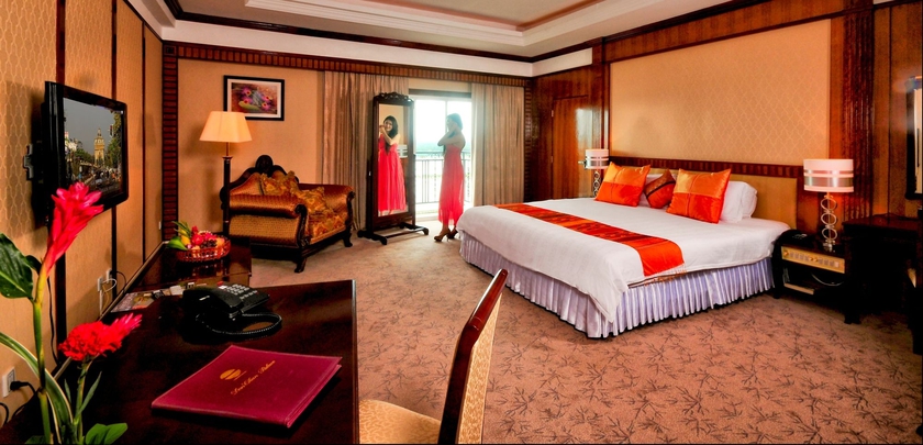 Hotel Don Chan Palace