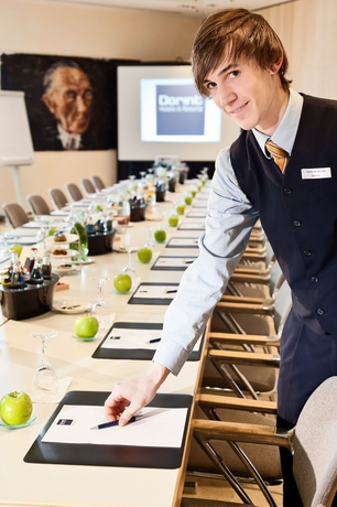 Hotel Dorint An Der Messe Koln