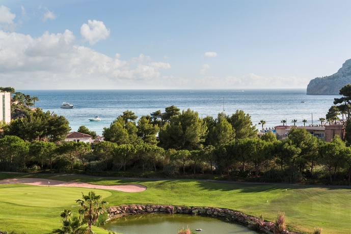 Hotel Dorint Royal Golf R.& Spa