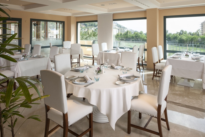 Hotel Dorint Royal Golf R.& Spa