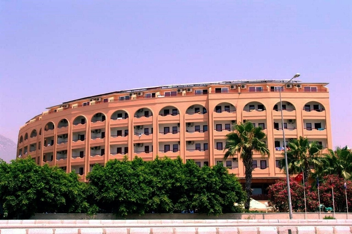 Hotel Doris aytur