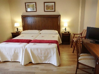 Hotel Dos Hermanas