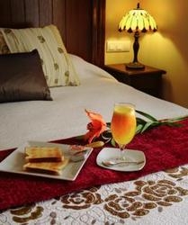 Hotel Dos Hermanas