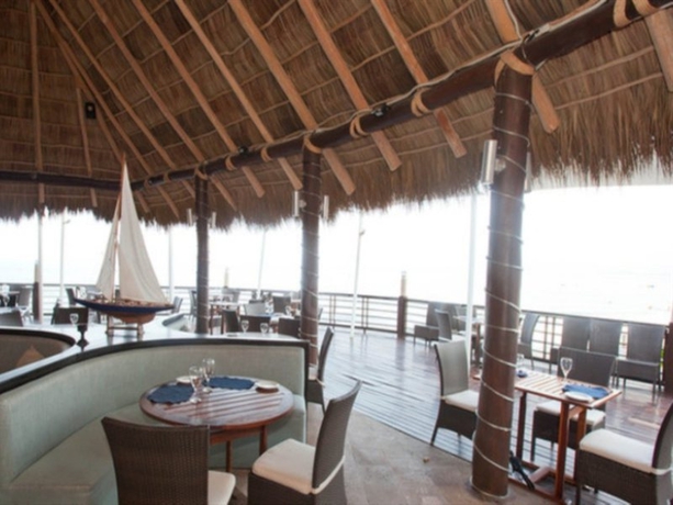Hotel Dreams Puerto Vallarta Resort & Spa