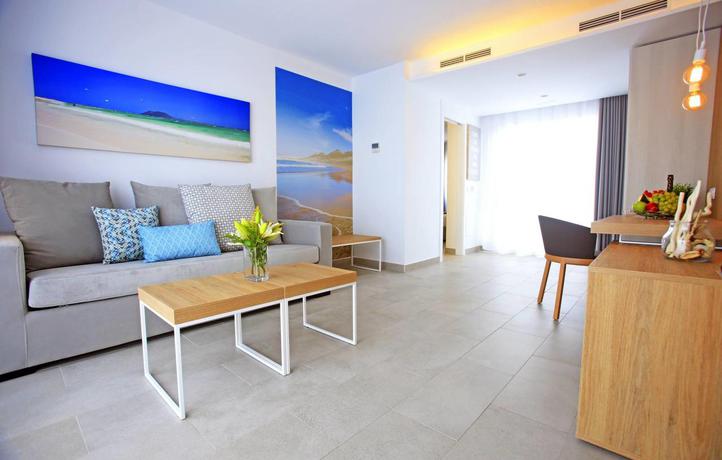 Hotel Dunas Caleta Club