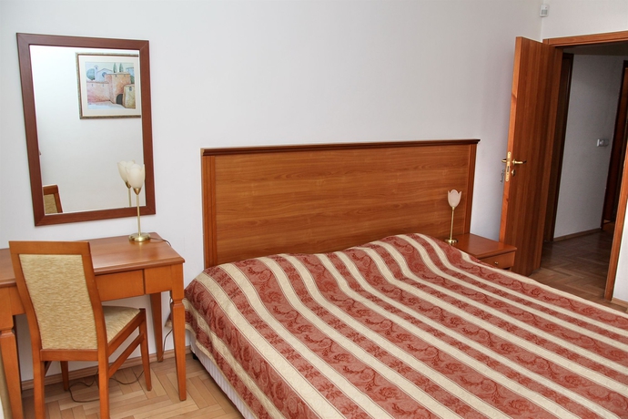 Hotel Dunav Apartment House