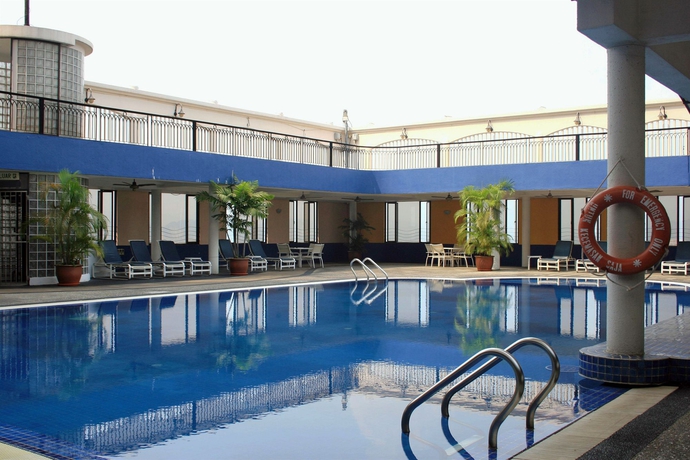 Hotel Dynasty