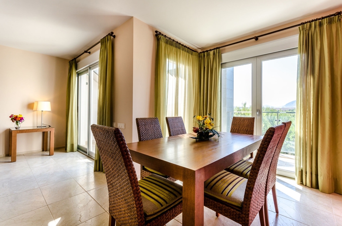Hotel EL PLANTIO GOLF RESORT