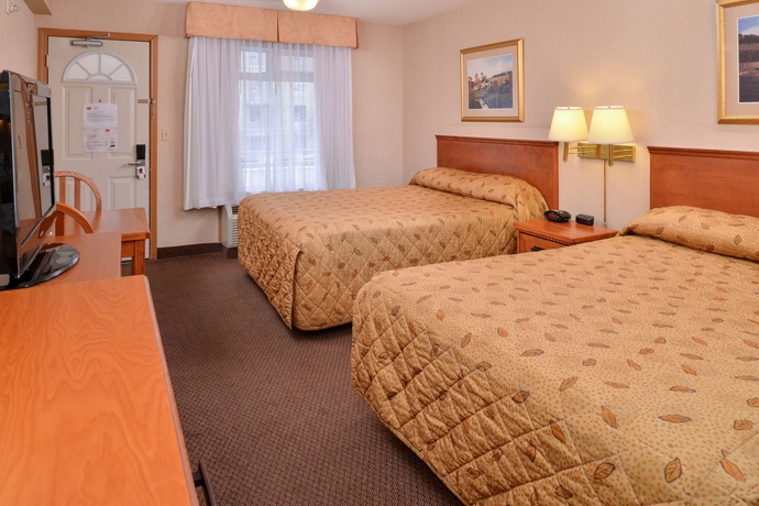 Hotel Econo Lodge Inn & Suites Unive