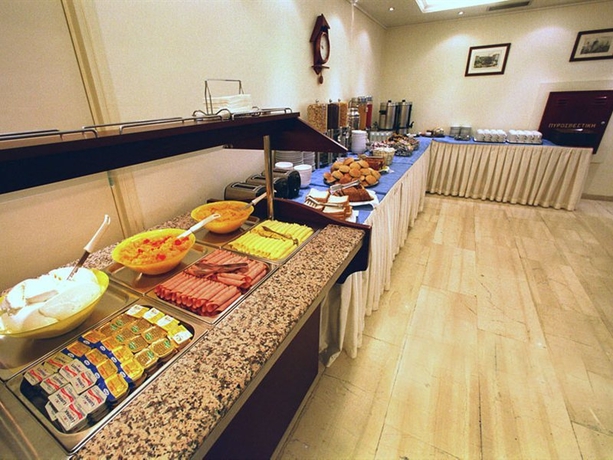 Hotel Economy