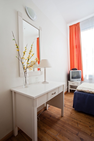 Hotel Economy