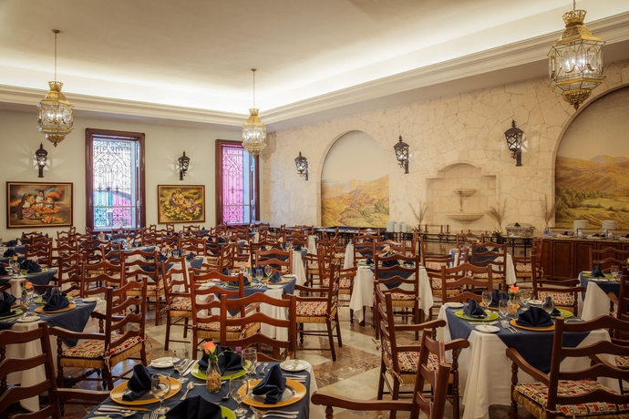 Hotel El Castellano