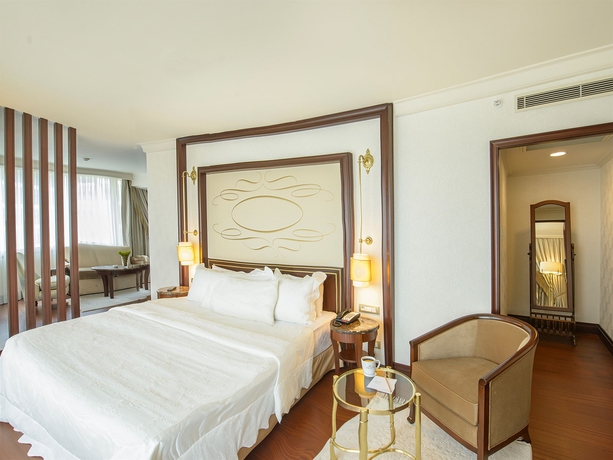 Hotel Elite World