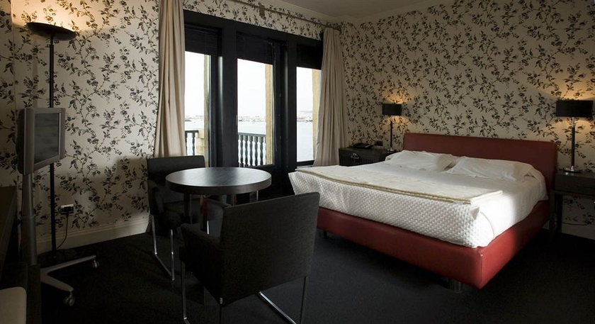 Hotel Embarcadero