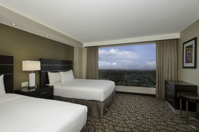 Hotel Embassy Suites Niagara Falls