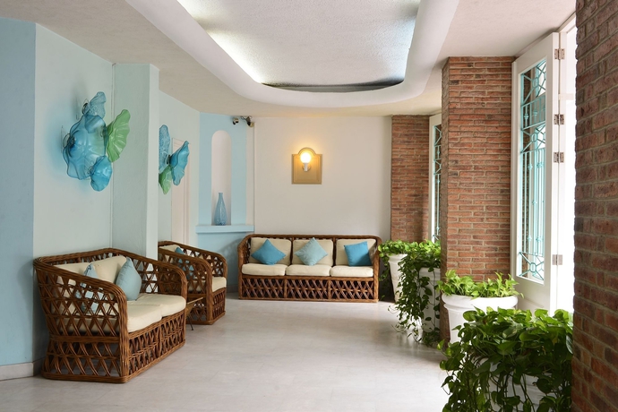 Hotel Emperador & Suites