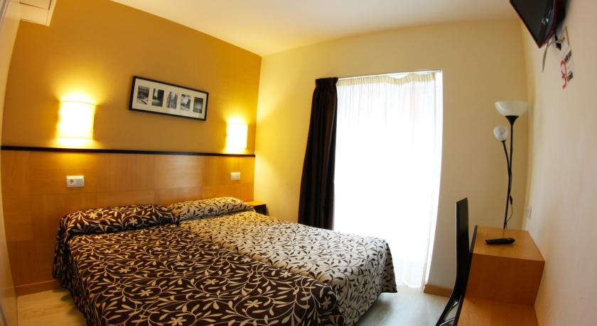 Hotel Entrearcos