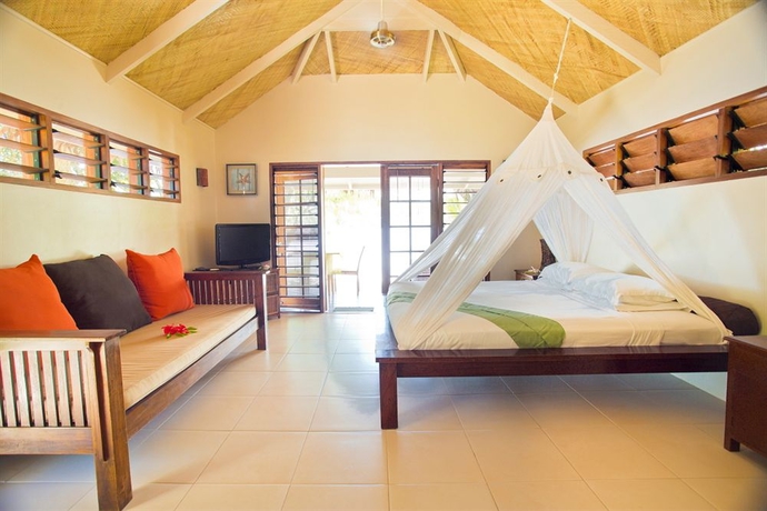 Hotel Erakor Island Resort & Spa