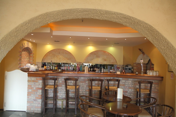 Hotel Erato