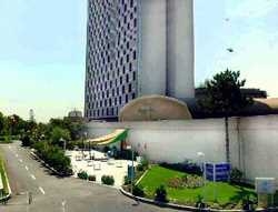 Hotel Esteglal East Wing