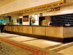 Hotel Esteglal East Wing