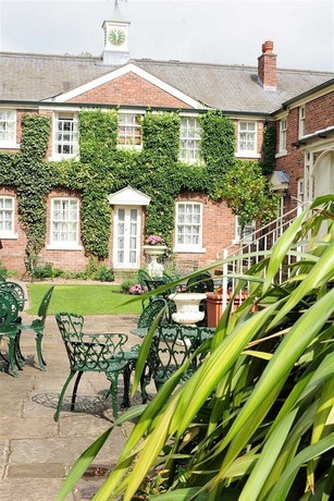 Hotel Etrop Grange Hotel